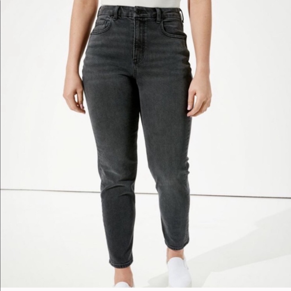 American Eagle Curvy Mom Fit Faded Black
